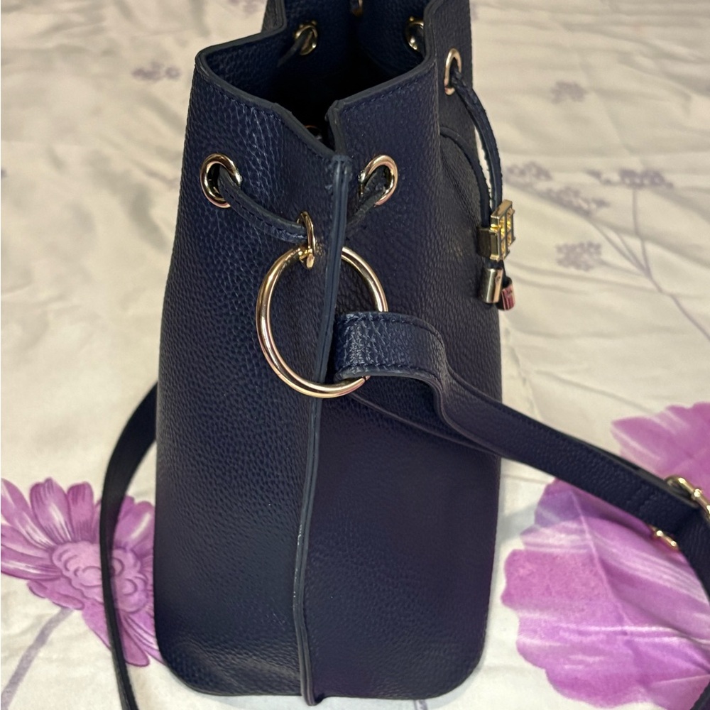 Tommy Hilfiger Black Mini Drawstring bucket Bag - Picture 6 of 13